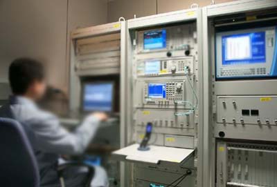 國家無線電檢測中心上海站與泰福特簽訂時間同步服務(wù)器合同