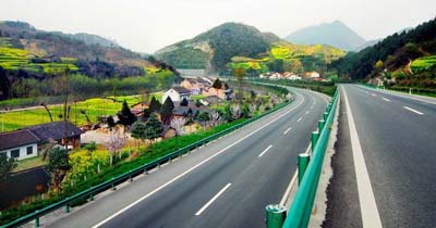 泰福特電子GPS北斗雙模NTP服務(wù)器在京昆高速投運(yùn)！